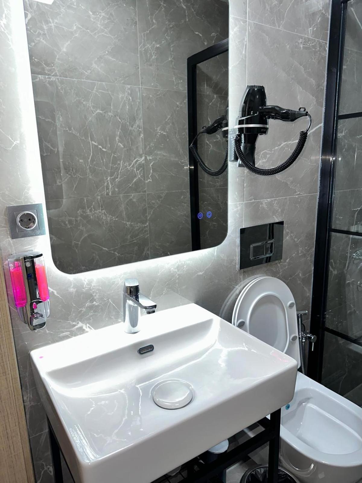 Grand Fm Hotel Istanbul Ngoại thất bức ảnh
